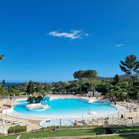 Cap Esterel Agay Saint Raphael Vue Mer Studio 4 Personnes Chez Evelyne Exterior photo