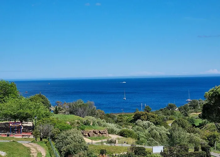 Cap Esterel Agay Saint Raphael Vue Mer Studio 4 Personnes Chez Evelyne