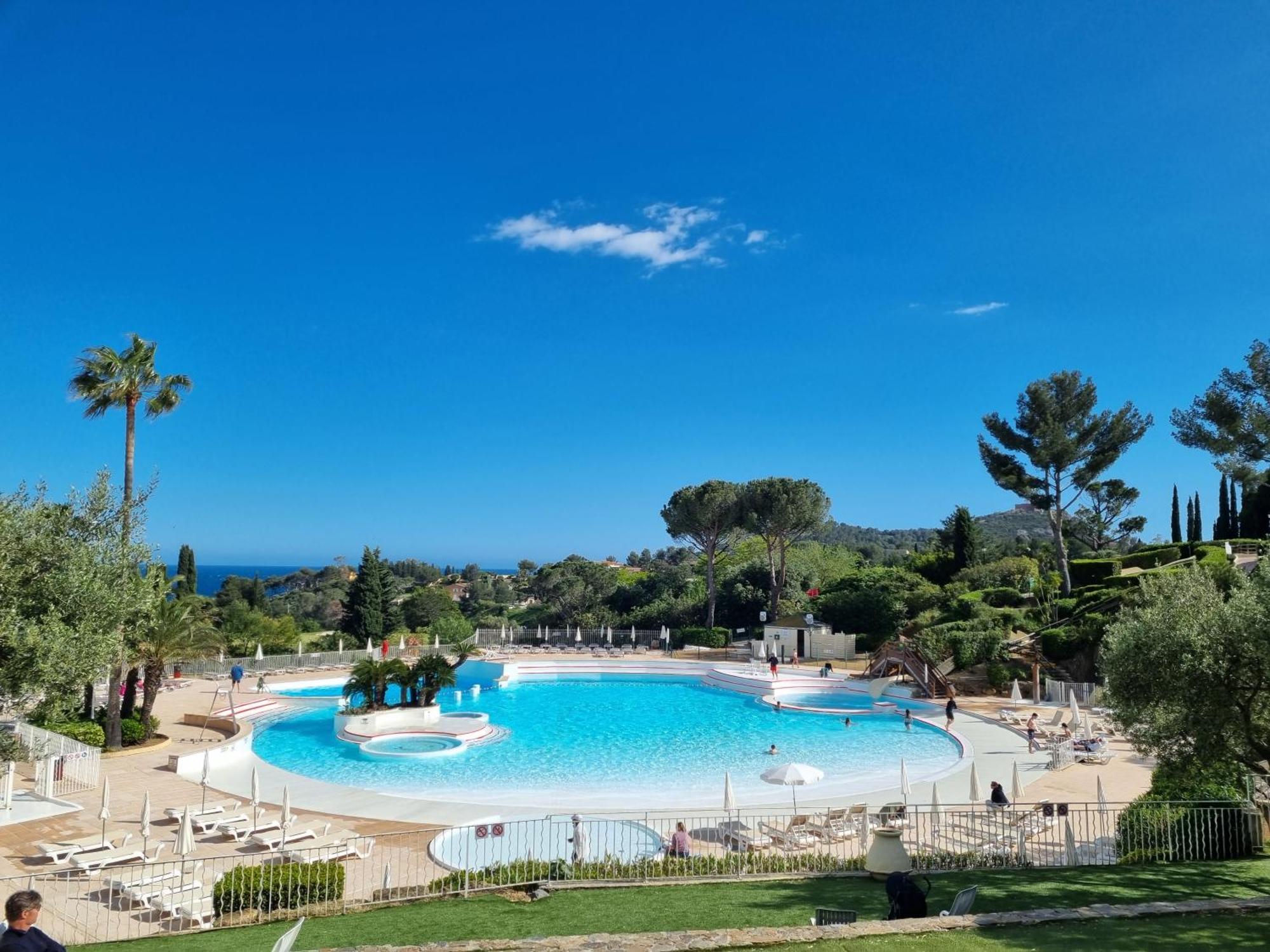 Cap Esterel Agay Raphael Vue 4 Personnes Chez Evelyne Saint-Raphaël