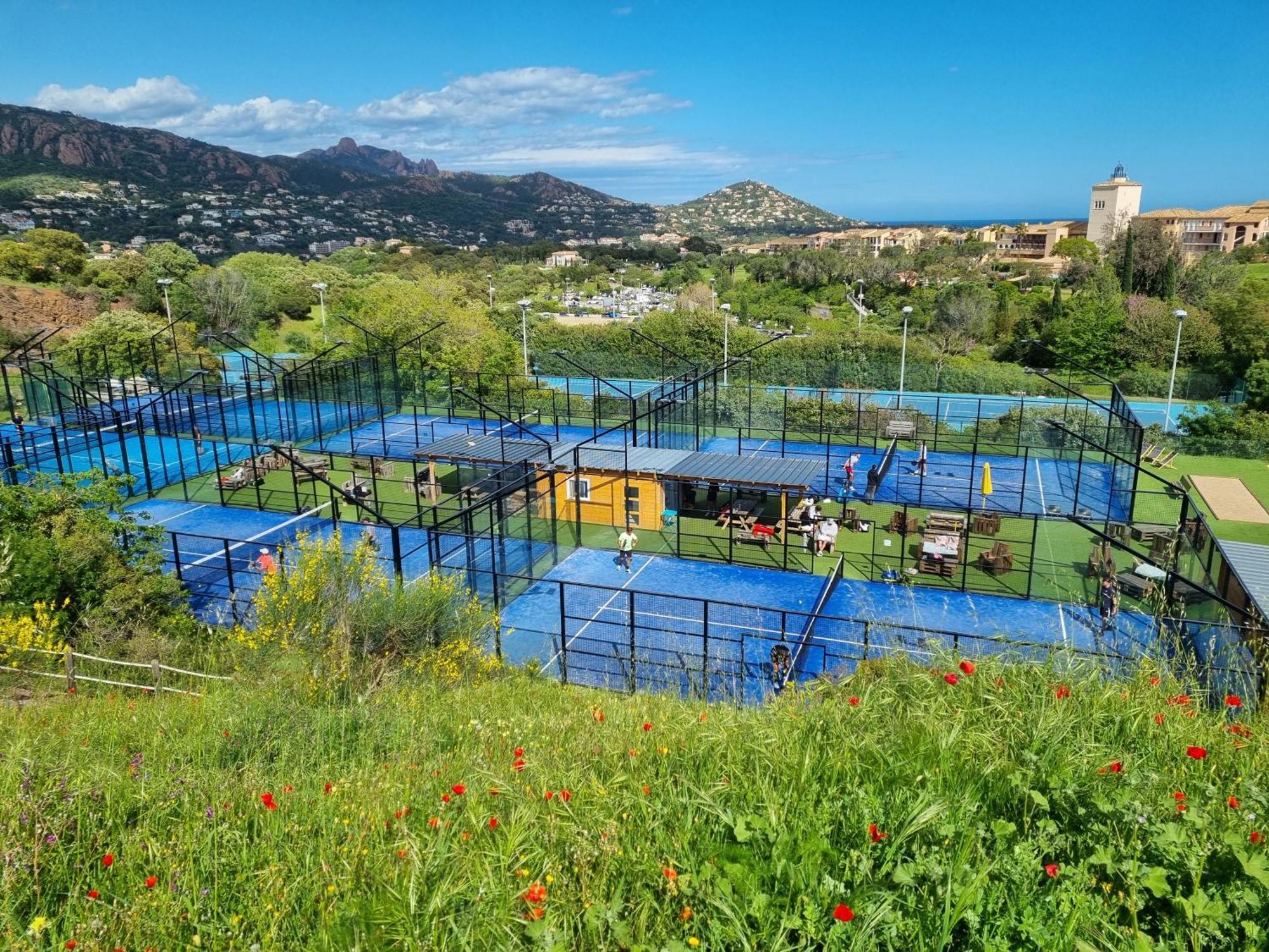 Appartement Cap Esterel Agay Raphael Vue 4 Personnes Chez Evelyne Saint-Raphaël